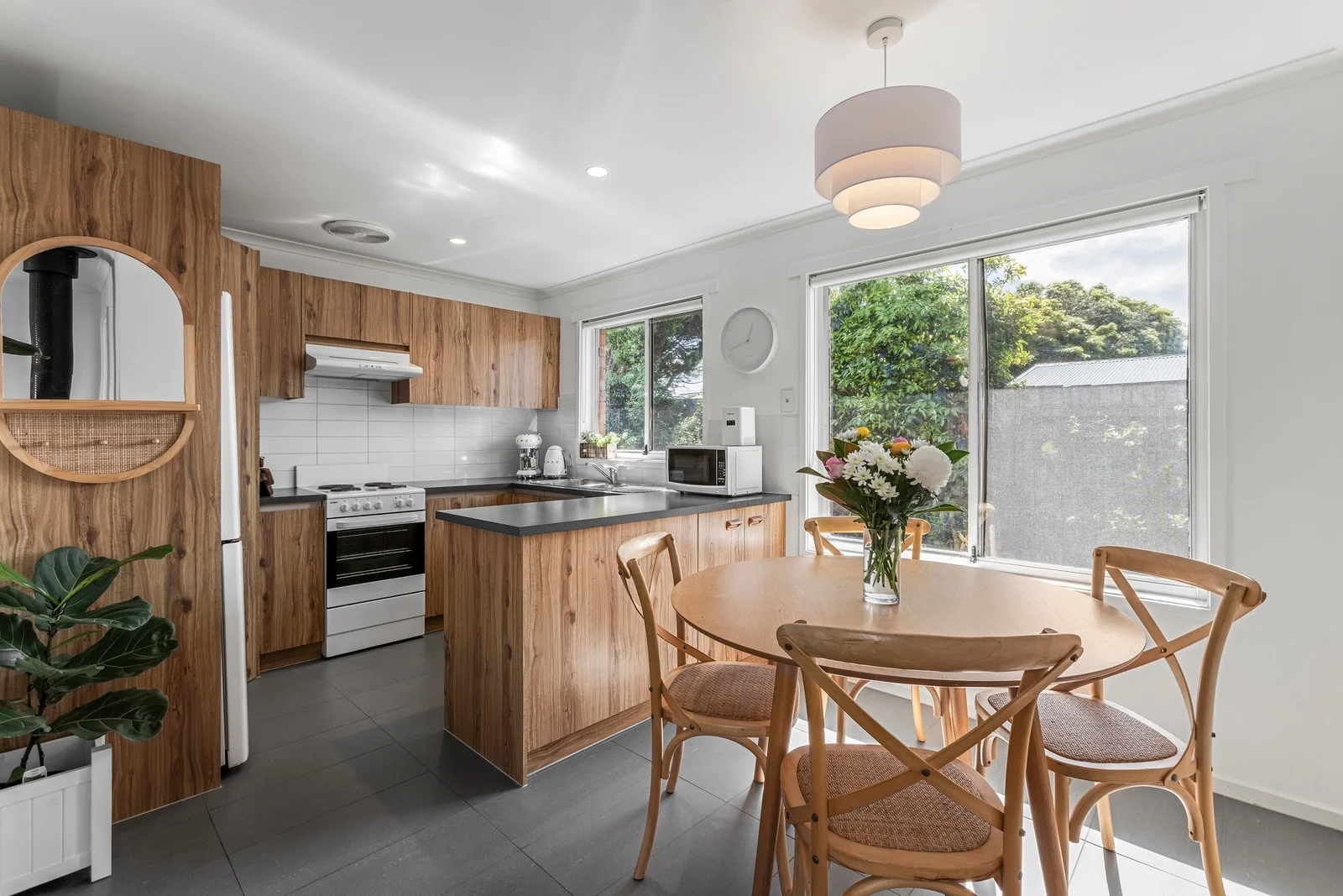 Additional image 4 of 4/5-7 Henty Street, Torquay VIC 3228