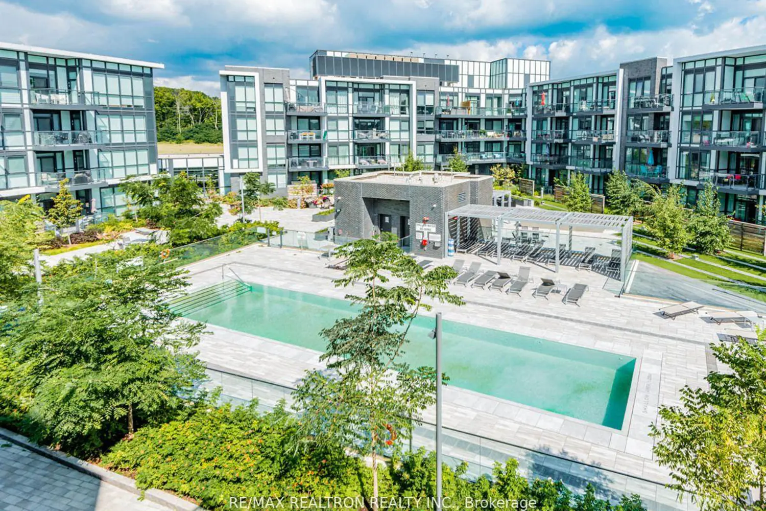 Additional image 20 of 375 Sea Ray Avenue 329