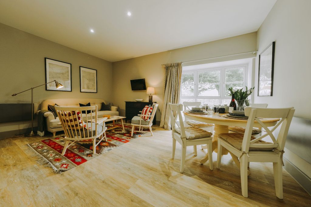 Additional image 8 of 2 bed cottage to rentClevedon Golf Club, Castle Road, Clevedon BS21