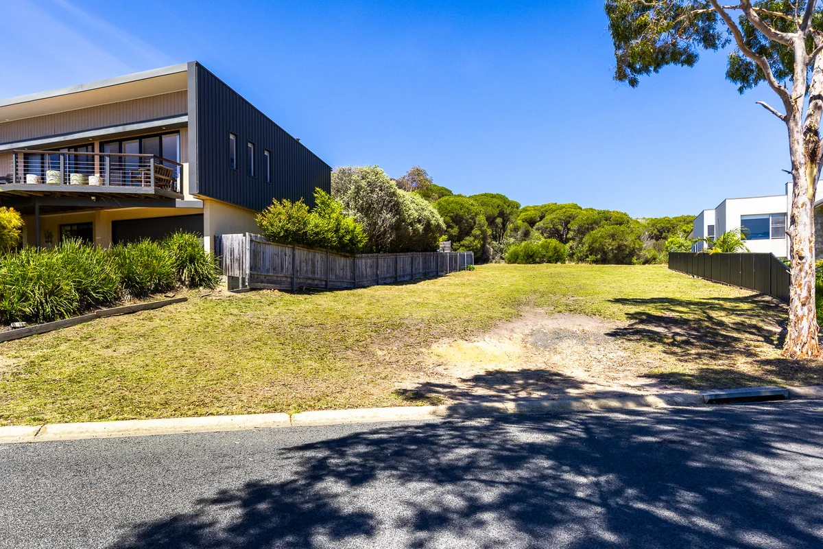 Additional image 4 of 28 Bournda Circuit, Tura Beach NSW 2548