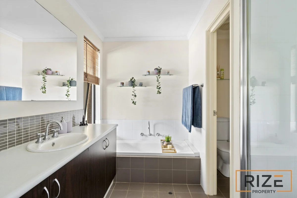 Additional image 24 of 29 Enfield Turn, Carramar WA 6031