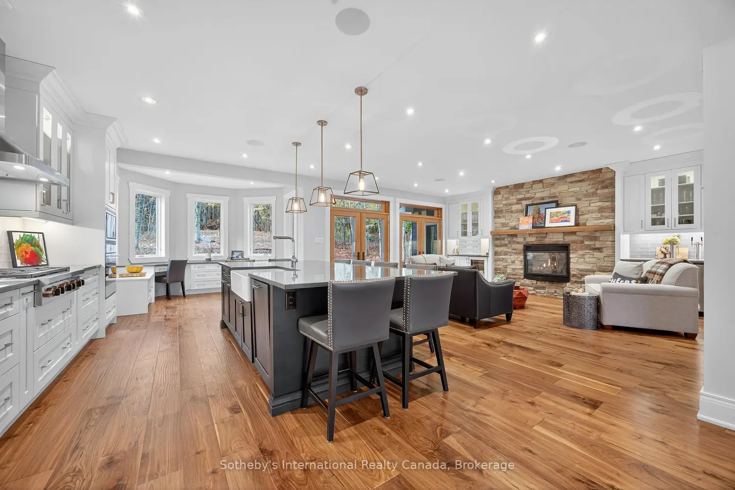 Additional image 2 of 112 Arrowhead Crescent