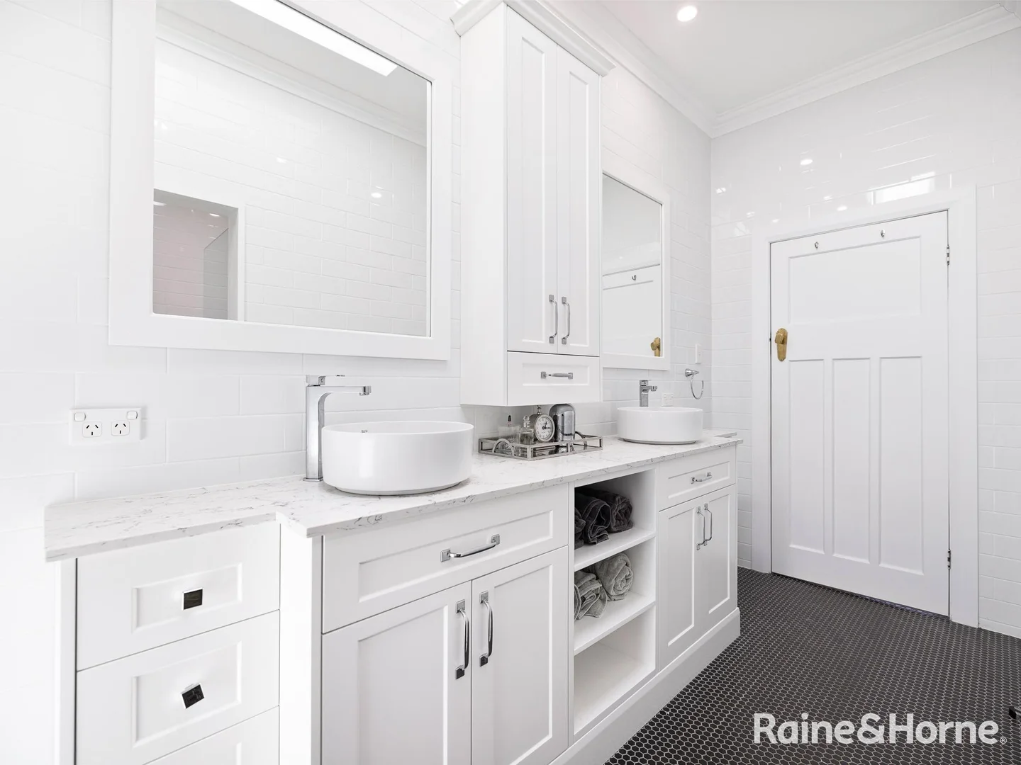 Additional image 14 of 170 Hope Street, Bathurst NSW 2795