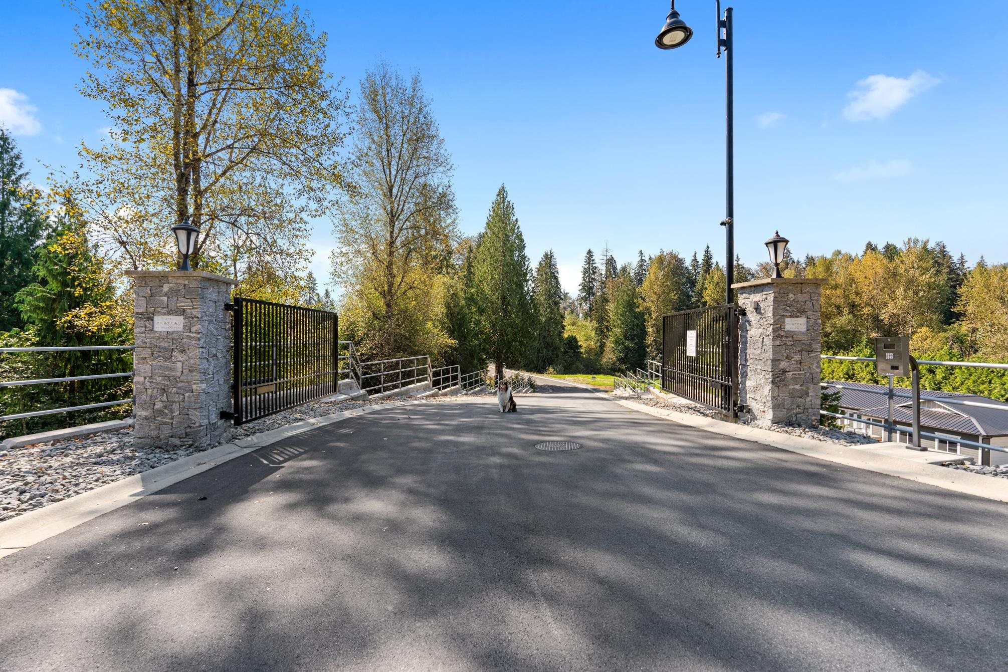 Additional image 4 of 32415 Silver Creek Drive, Mission, BC, V2V 0L7
