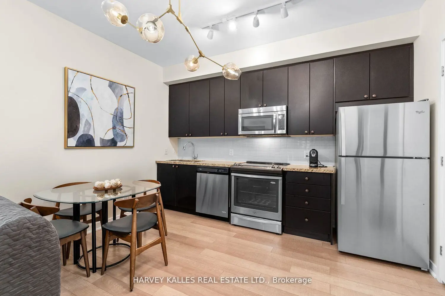 Additional image 4 of 40 Horseshoe Boulevard 416