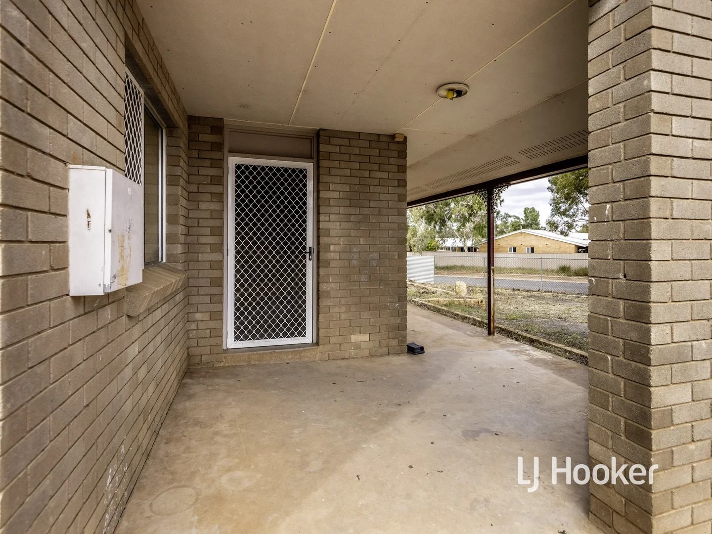 Additional image 3 of 5 Grant Road, Larapinta NT 0875