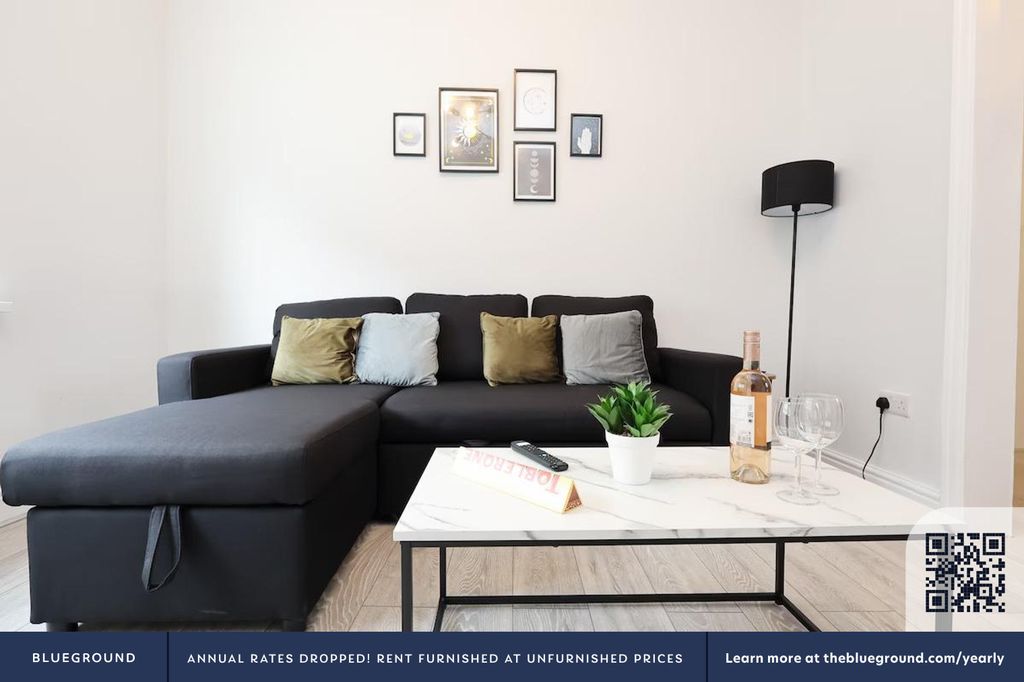 2 bed flat to rentCathays CF24 photo 3