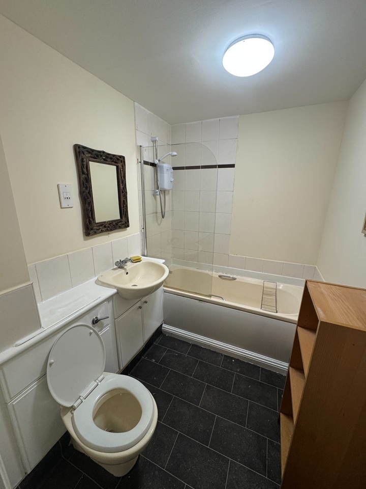 Additional image 25 of 2 Bed Flat, Wallace Street, G5, N1 7GU