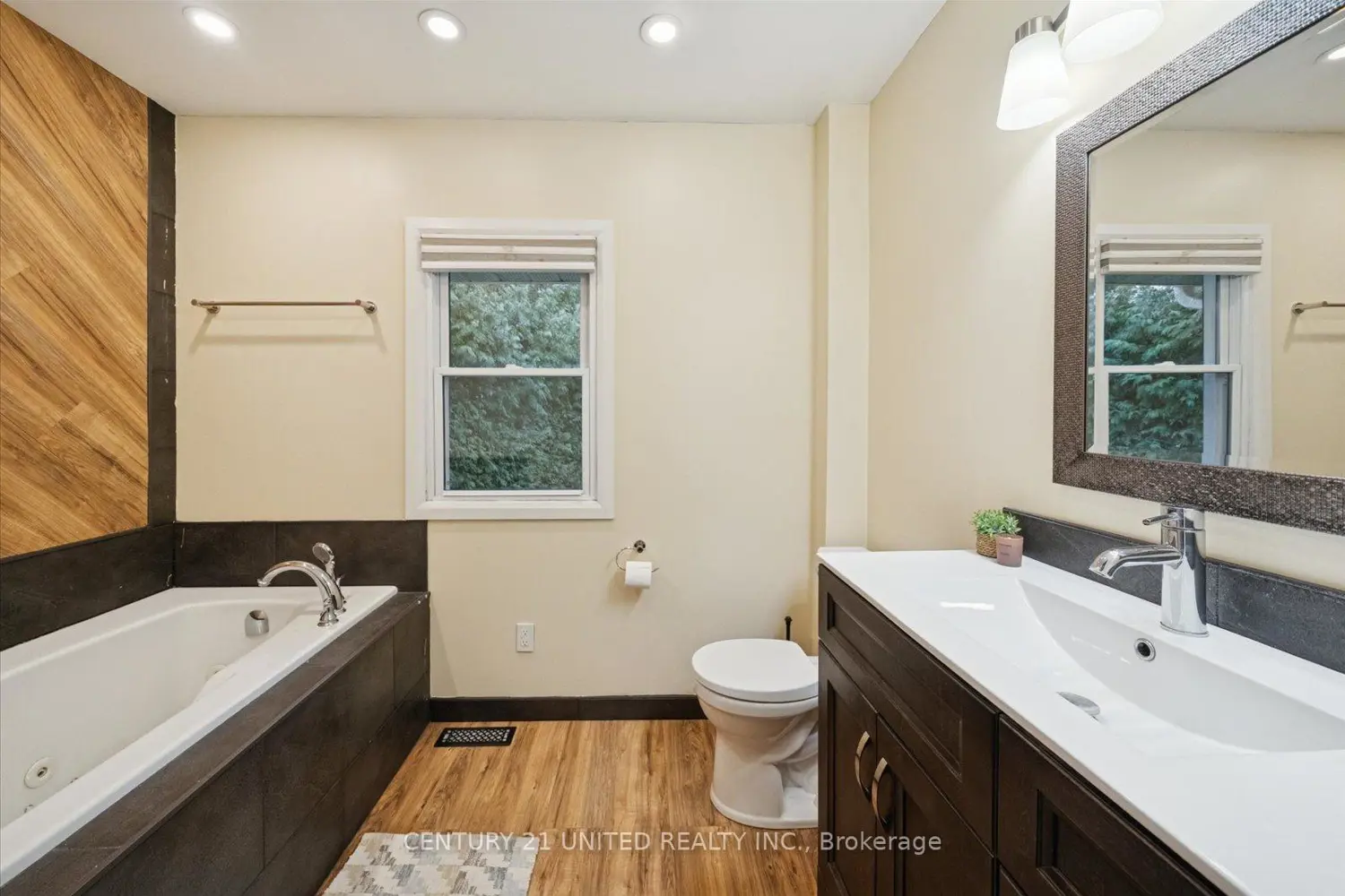 Additional image 14 of 266 Greenwood Road