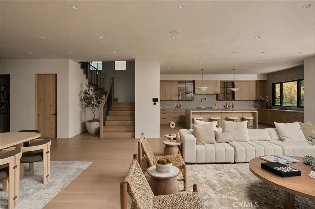 Additional image 53 of 13024 Bloomfield Street, Studio City, CA 91604