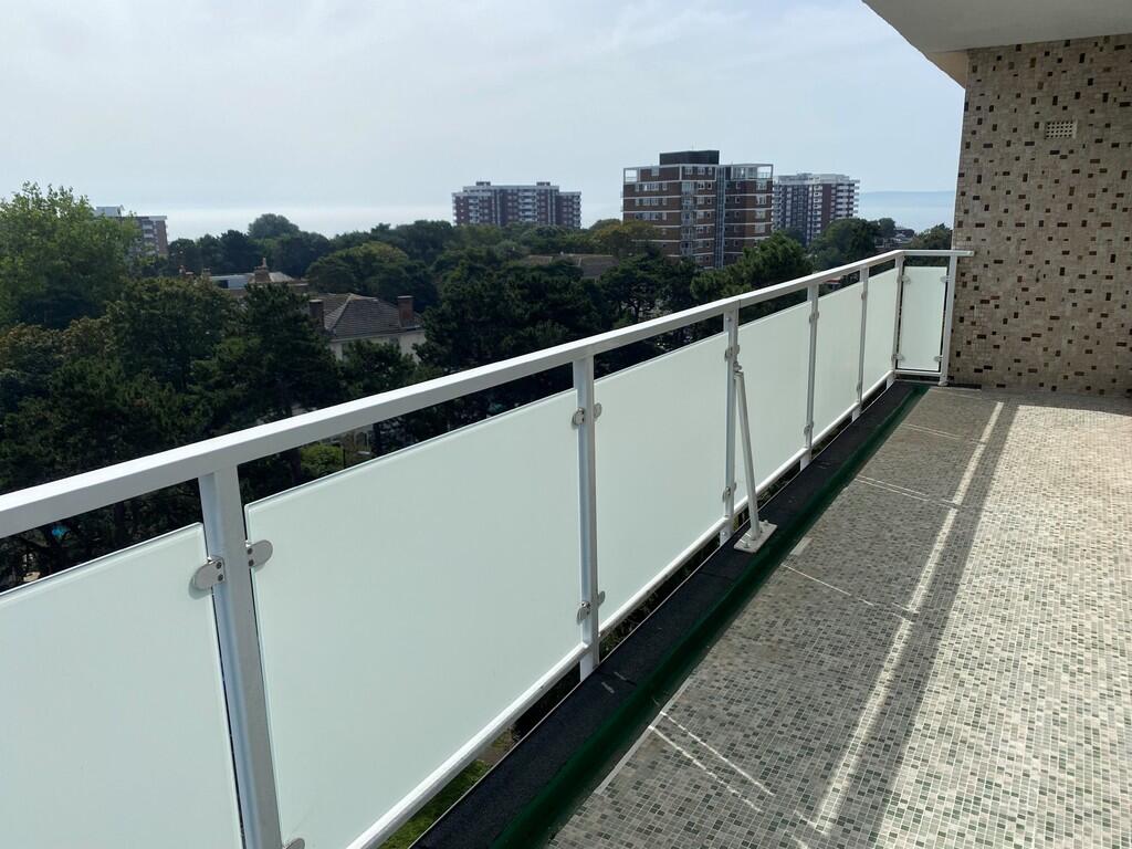 Additional image 3 of Buckingham Mansions, Bath Road