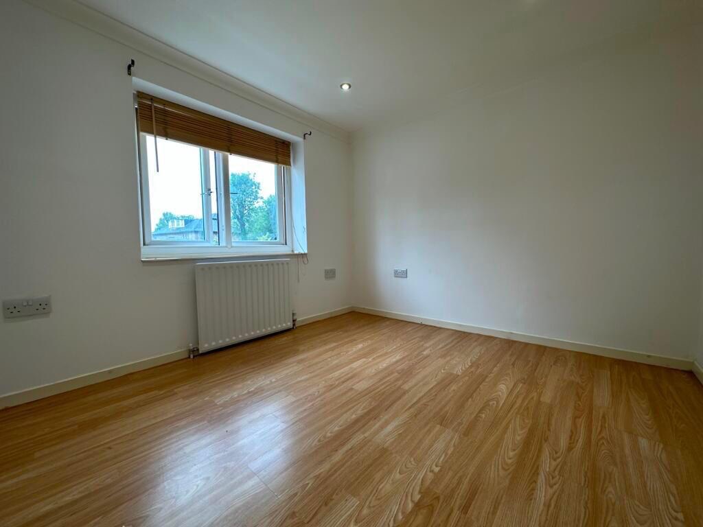 Additional image 4 of 4 Bed Detached House, Farm Road, G41, N1 7GU