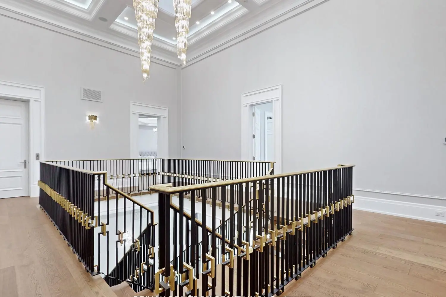 Additional image 9 of 14358 Bathurst Street