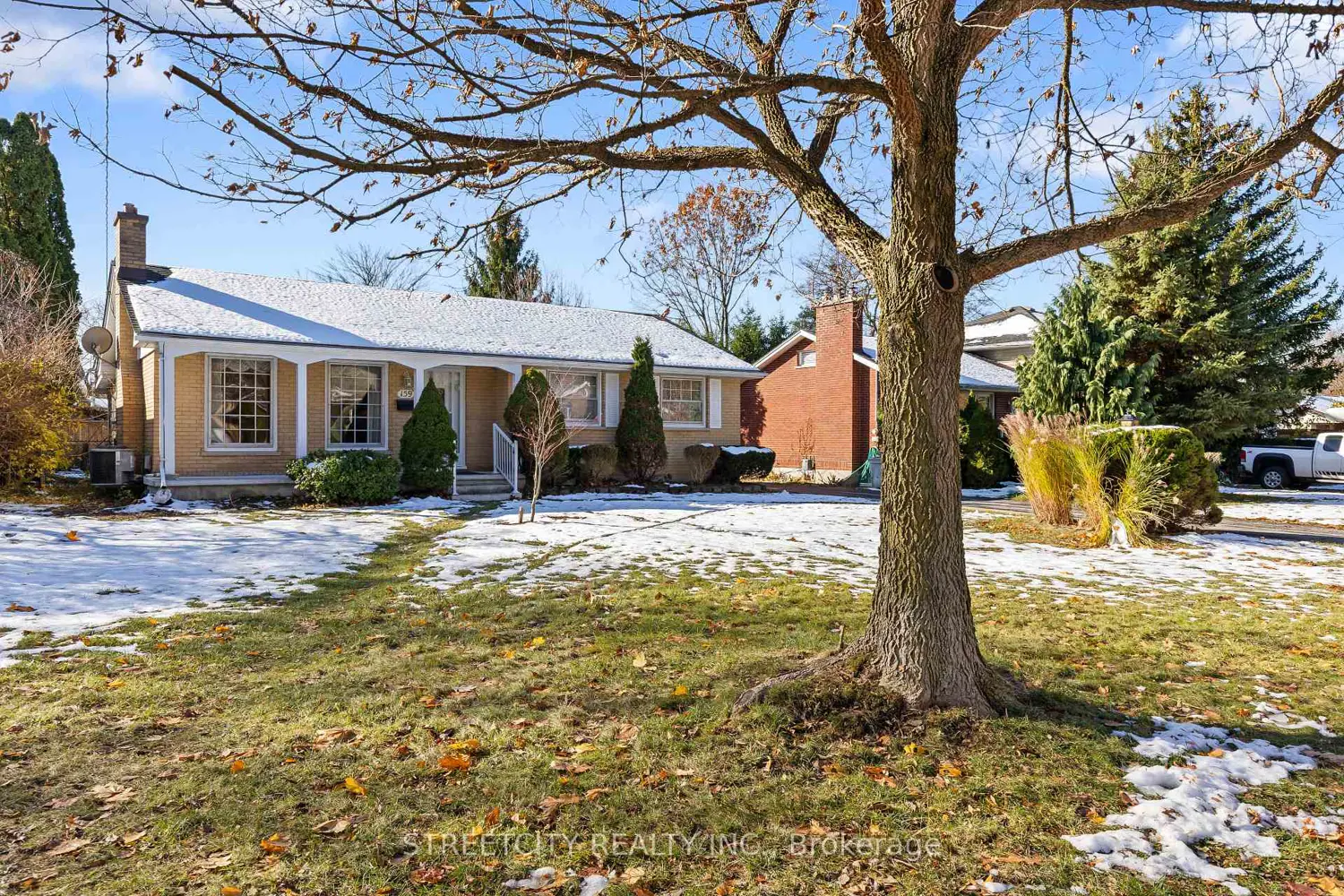 Additional image 3 of 159 Centre Street