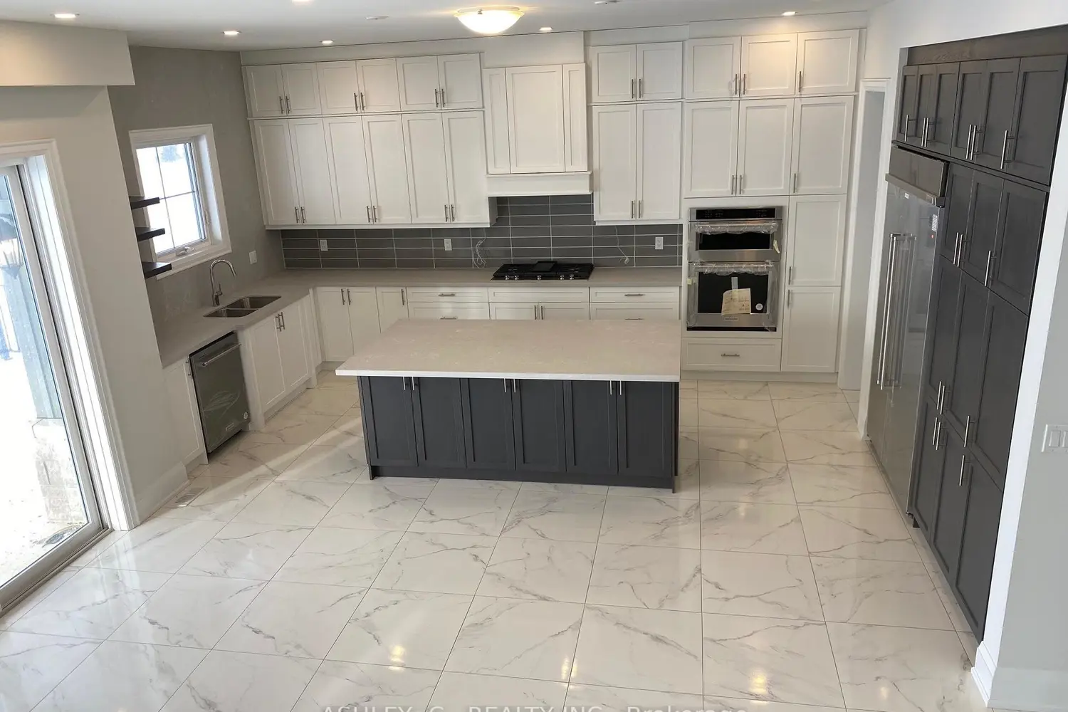 Additional image 3 of 98 William Crisp Drive