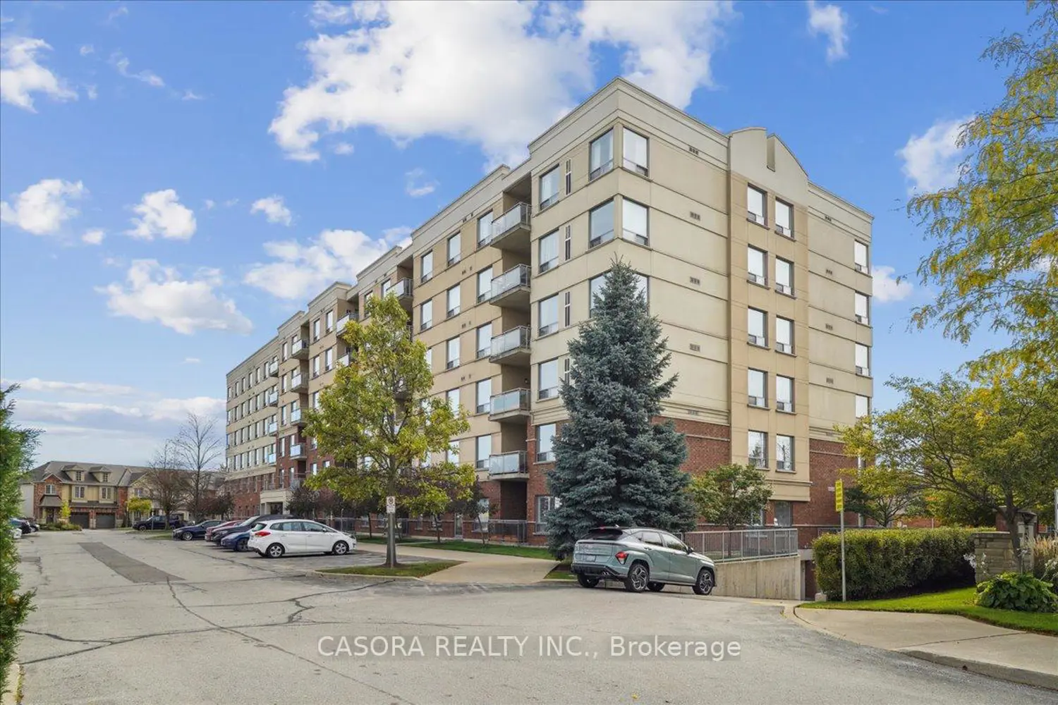 5070 Fairview Street 102