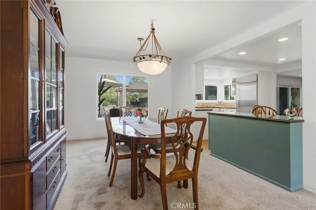 Additional image 9 of 22963 Collins Street, Woodland Hills, CA 91367