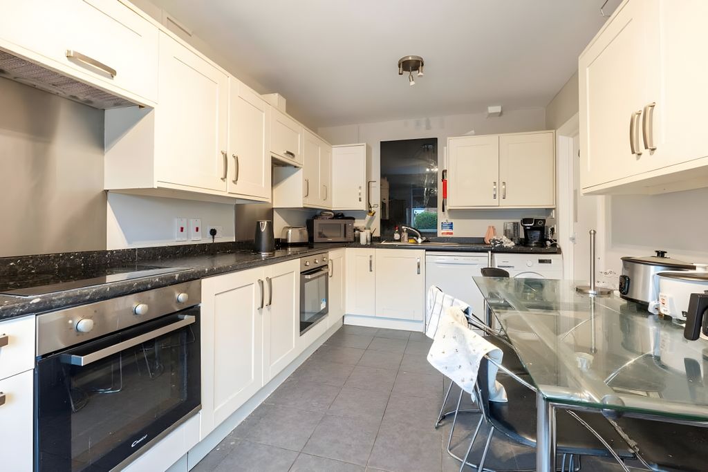 Additional image 4 of 6 bed property to rentScarnell Road, Norwich NR5