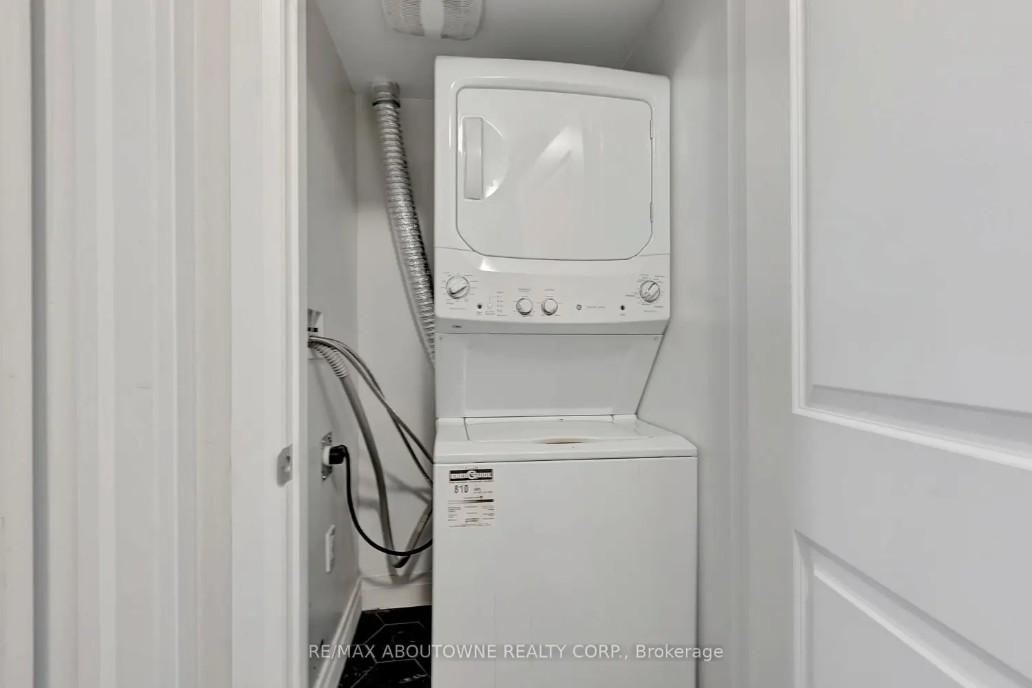 Additional image 18 of 2212 Bromsgrove Road 5