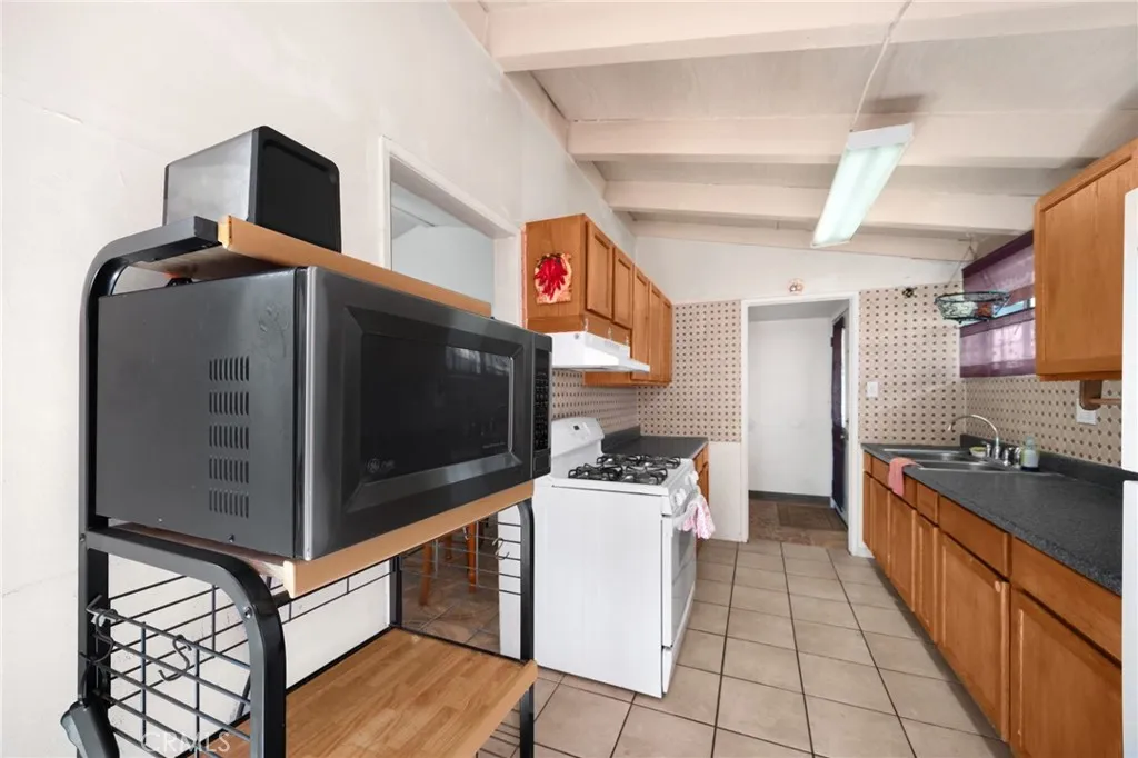 Additional image 17 of 10919 1st Ave, Whittier, CA 90603