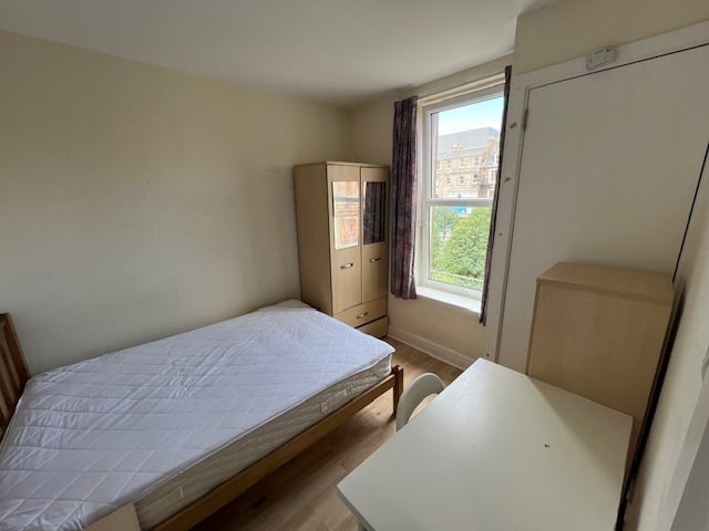 Additional image 5 of 4 Bed Flat, Nicolson Street, EH8, N1 7GU