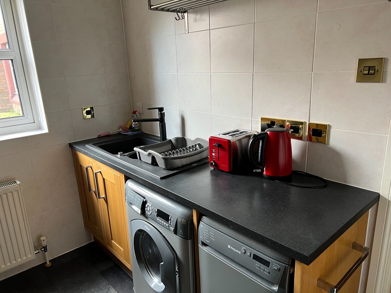 Additional image 7 of 2 Bed Flat, West Ferryfield, EH5, N1 7GU
