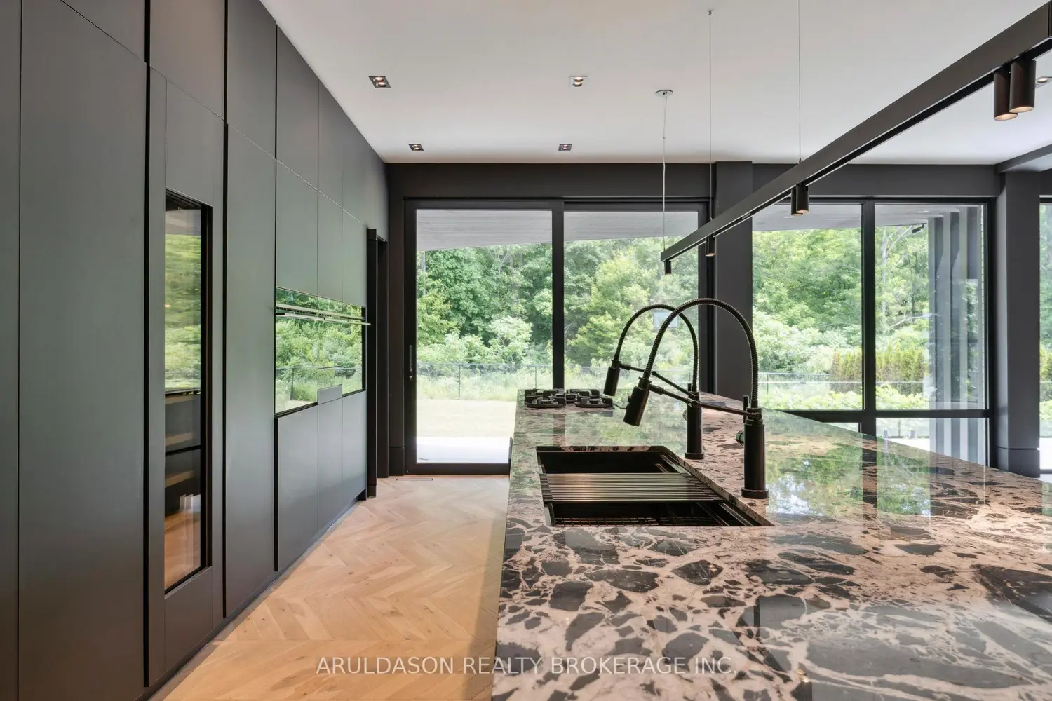 Additional image 7 of 1135 Balfour Street