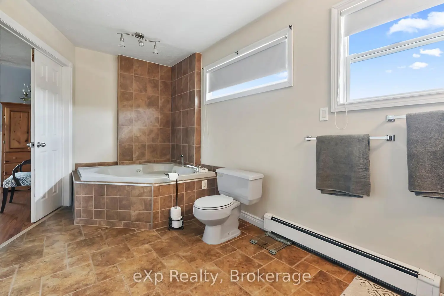 Additional image 15 of 014062 Bruce County Rd 10