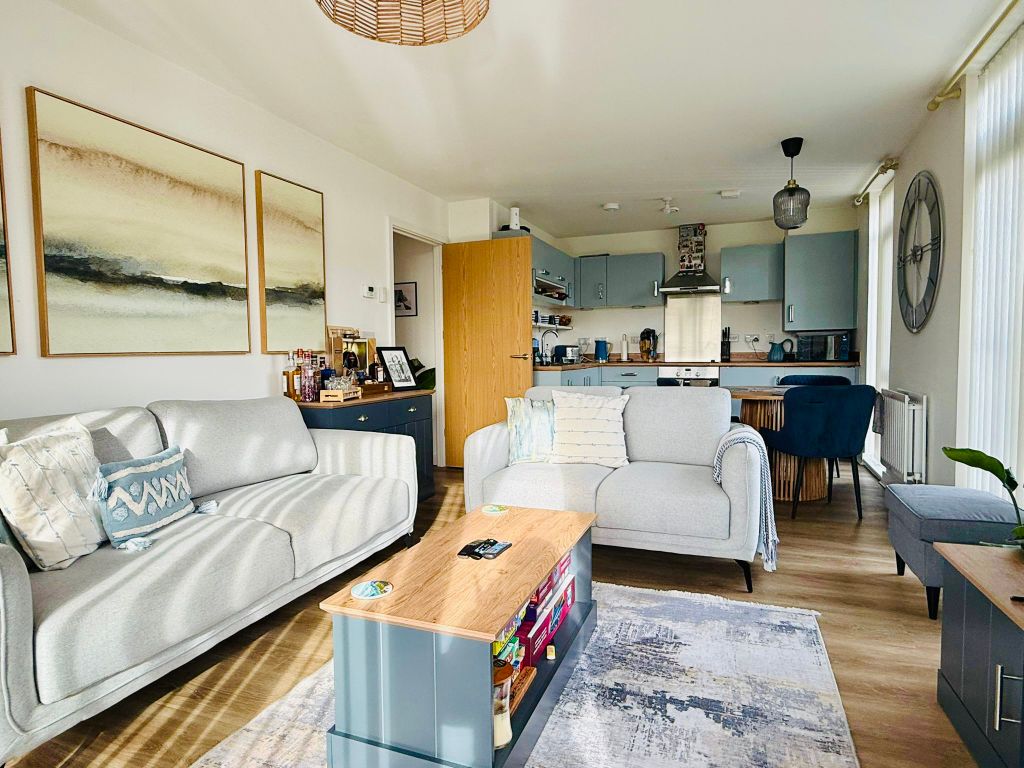 Additional image 4 of 2 bed flat to rentFirepool View, Taunton TA1