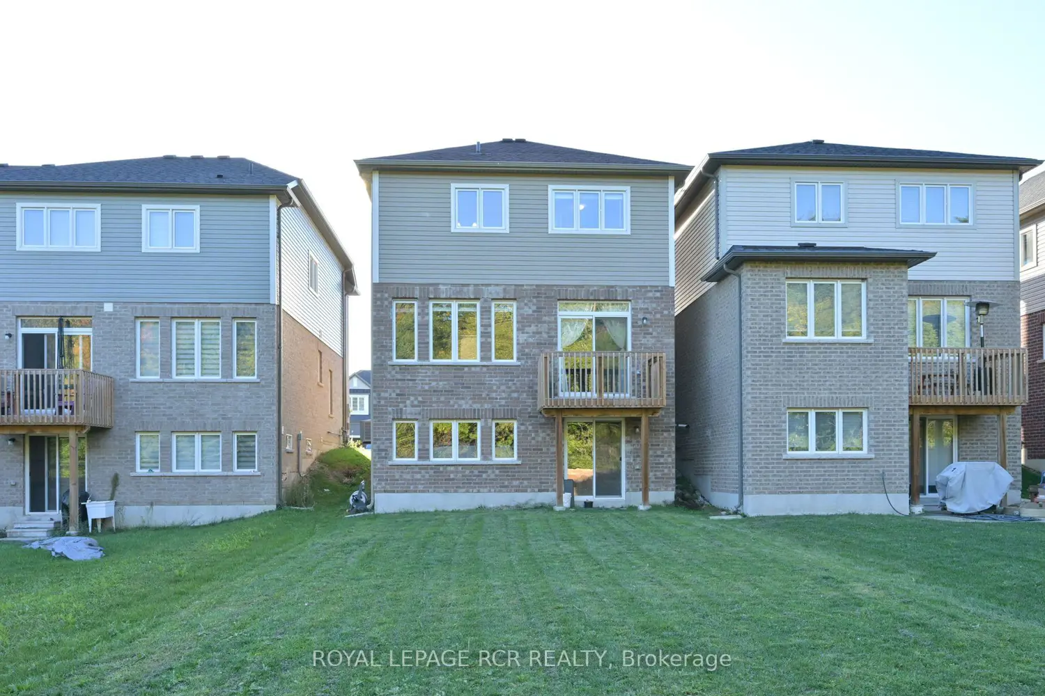 Additional image 19 of 96 Wood Crescent