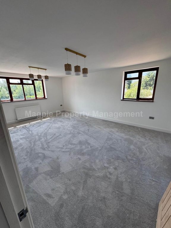 Additional image 16 of 6 bed semi-detached house to rentThe Lakes, Twentypence Road, Cottenham, Cambridge CB24