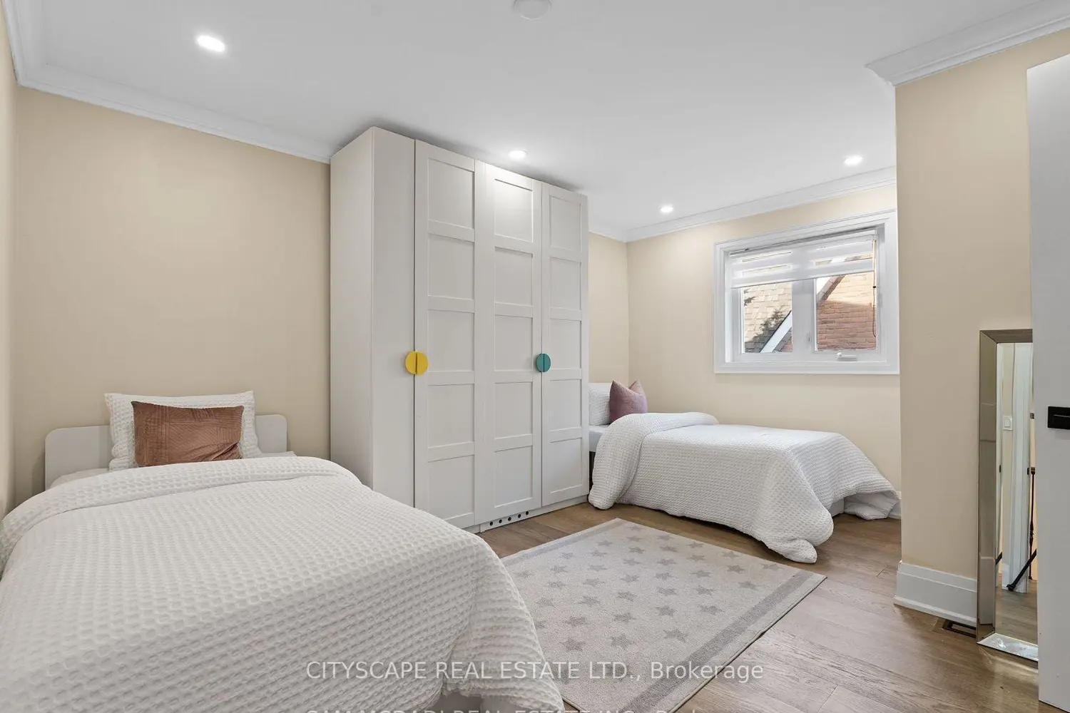 Additional image 14 of 1270 Saginaw Crescent