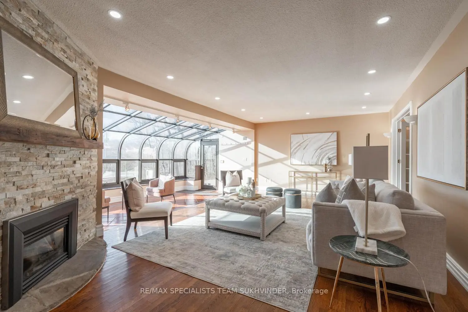 Additional image 12 of 685 King Street