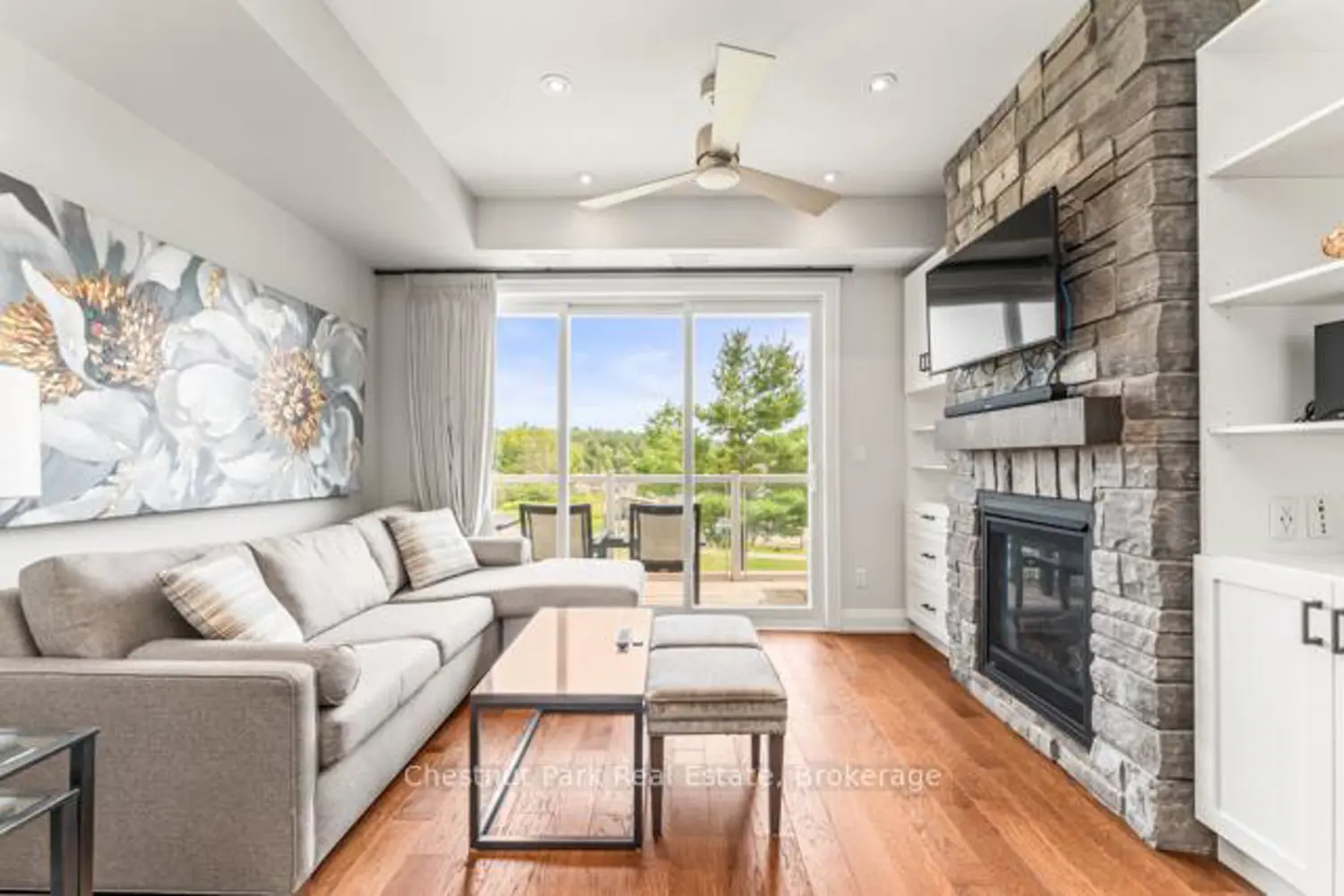 Additional image 2 of 1869 Muskoka Road 118 Highway B#206