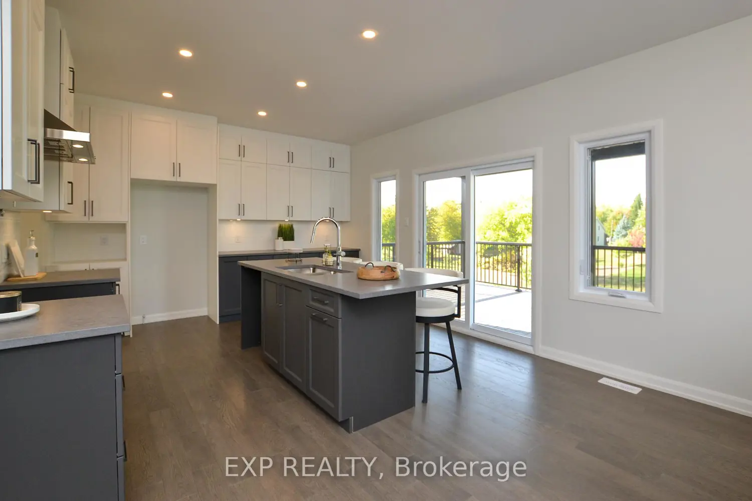 Additional image 16 of 623 Montessor Crescent