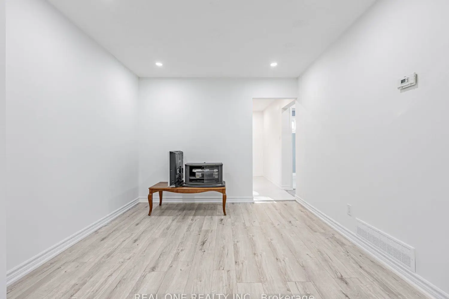 Additional image 6 of 441 Military Trail 66