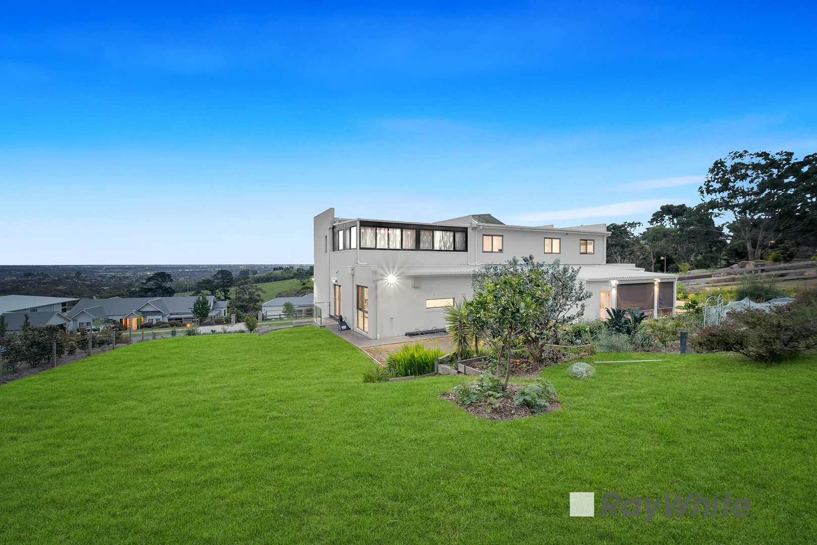 Additional image 30 of 17-19 Peak Drive, Harkaway VIC 3806