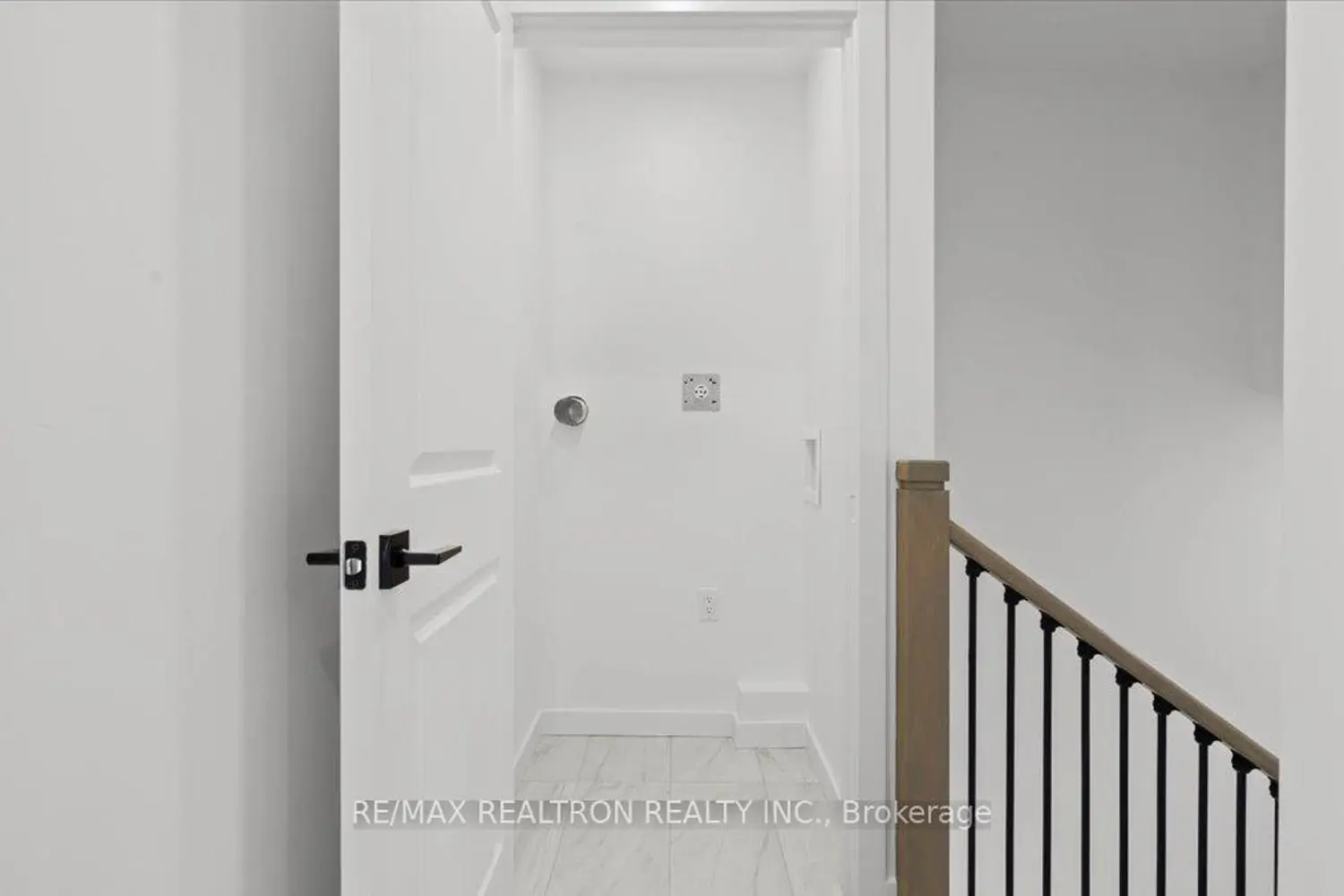 Additional image 4 of 11 Summit Crescent