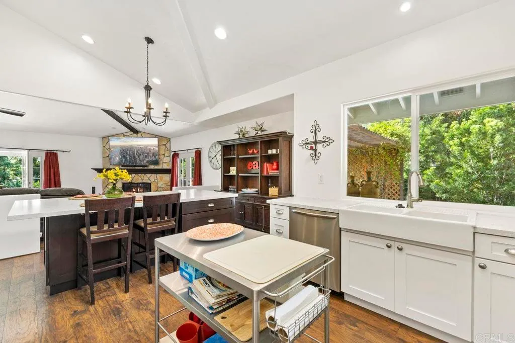 Additional image 67 of 1305 Scenic Dr, Escondido, CA 92029