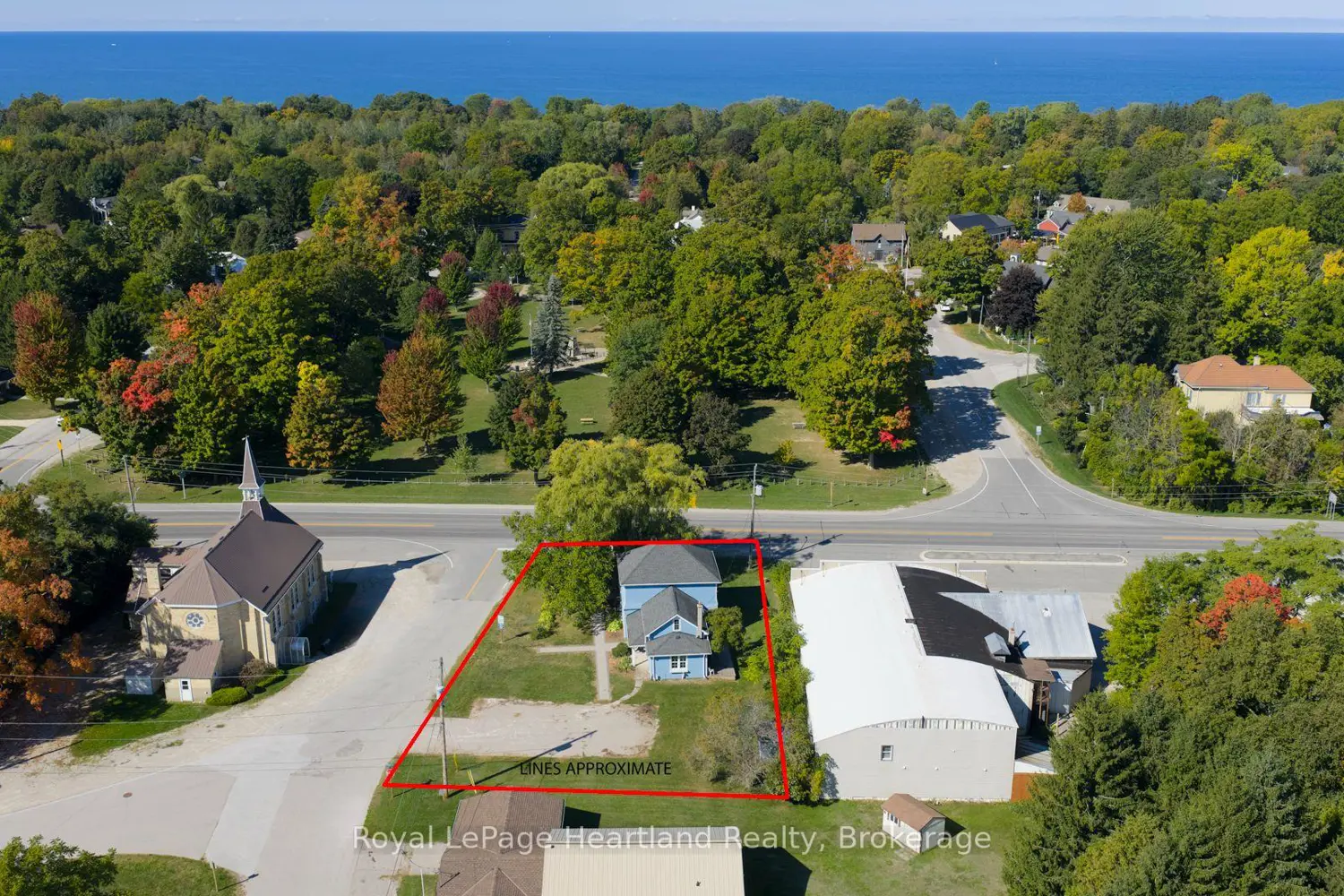 Additional image 5 of 5 The Square