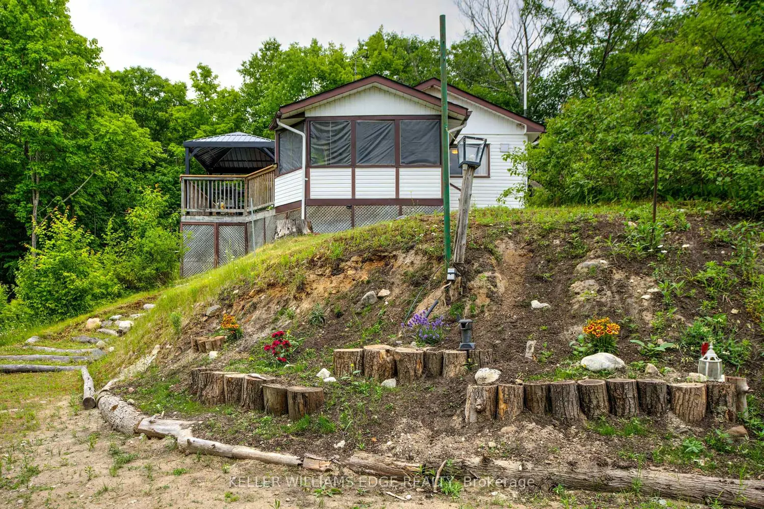 Additional image 6 of 1180 Guigue Road