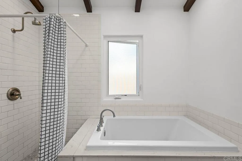 Additional image 80 of 1305 Scenic Dr, Escondido, CA 92029