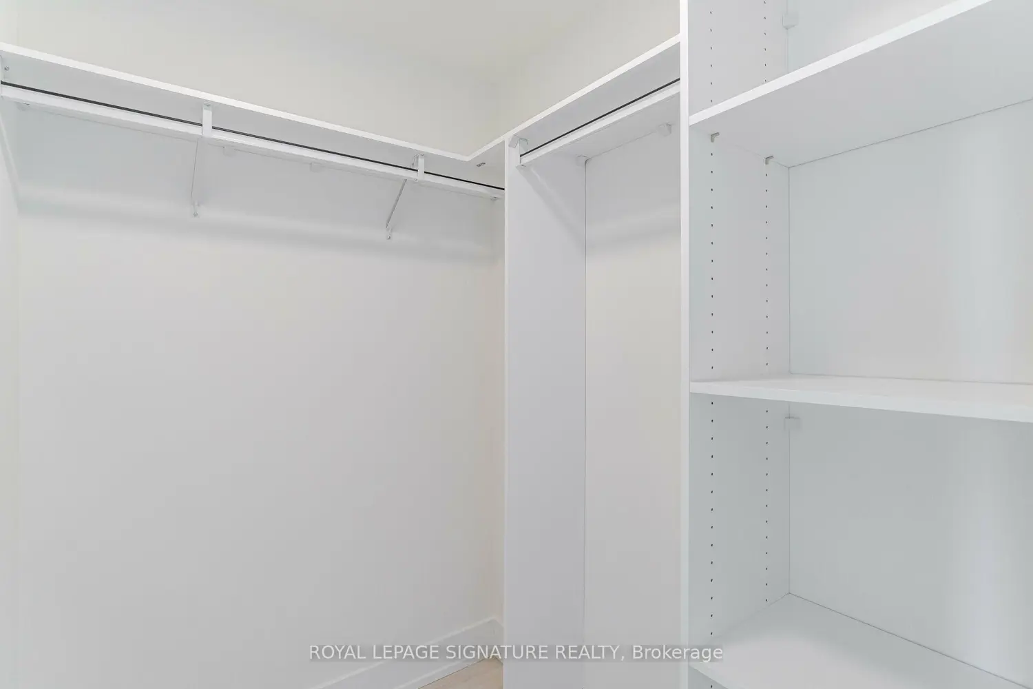 Additional image 17 of 10 Eva Road 2705