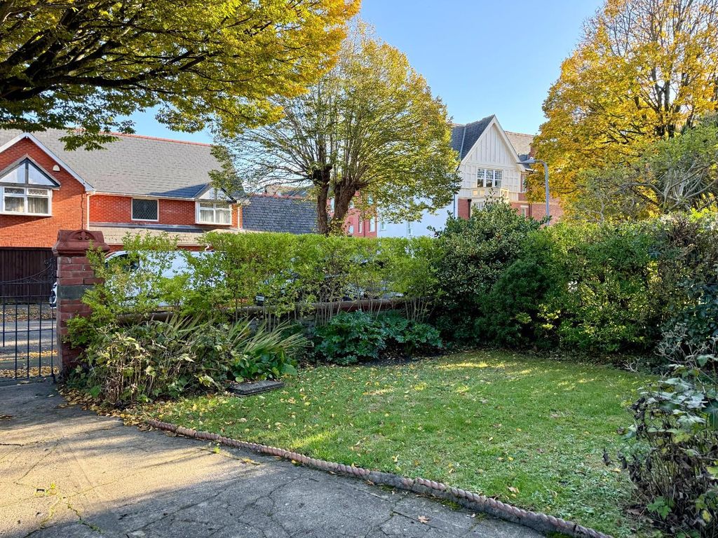 Additional image 15 of 2 bed flat to rentRosebery Place, Penarth CF64