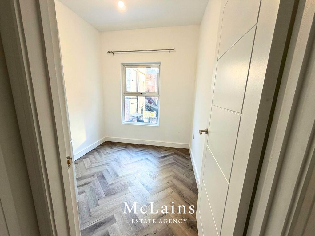 Additional image 3 of 2 bed flat to rentPeel Street, Luton LU1