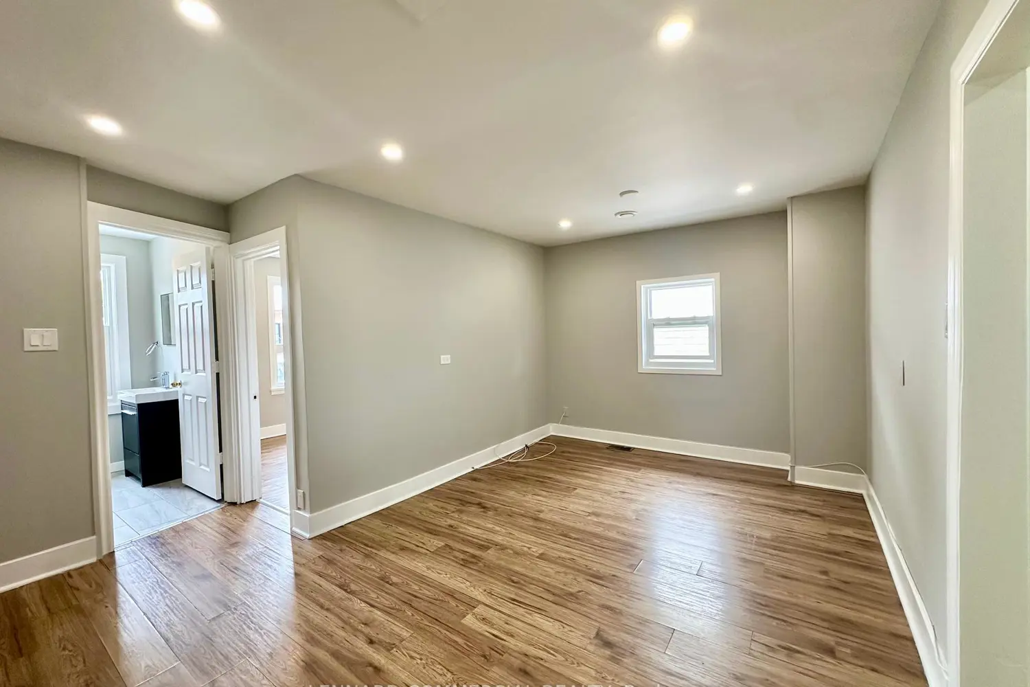 Additional image 13 of 240 Marier Avenue