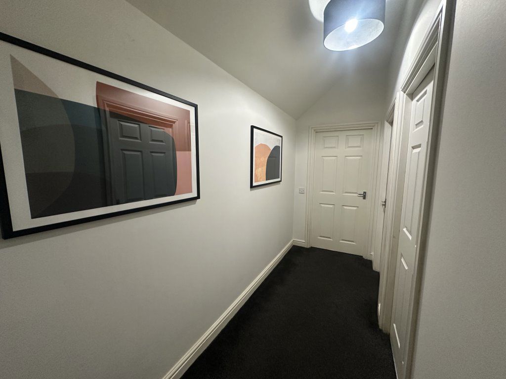 Additional image 5 of 2 bed semi-detached house to rentAlbert Square, Meadowside, Dundee DD1