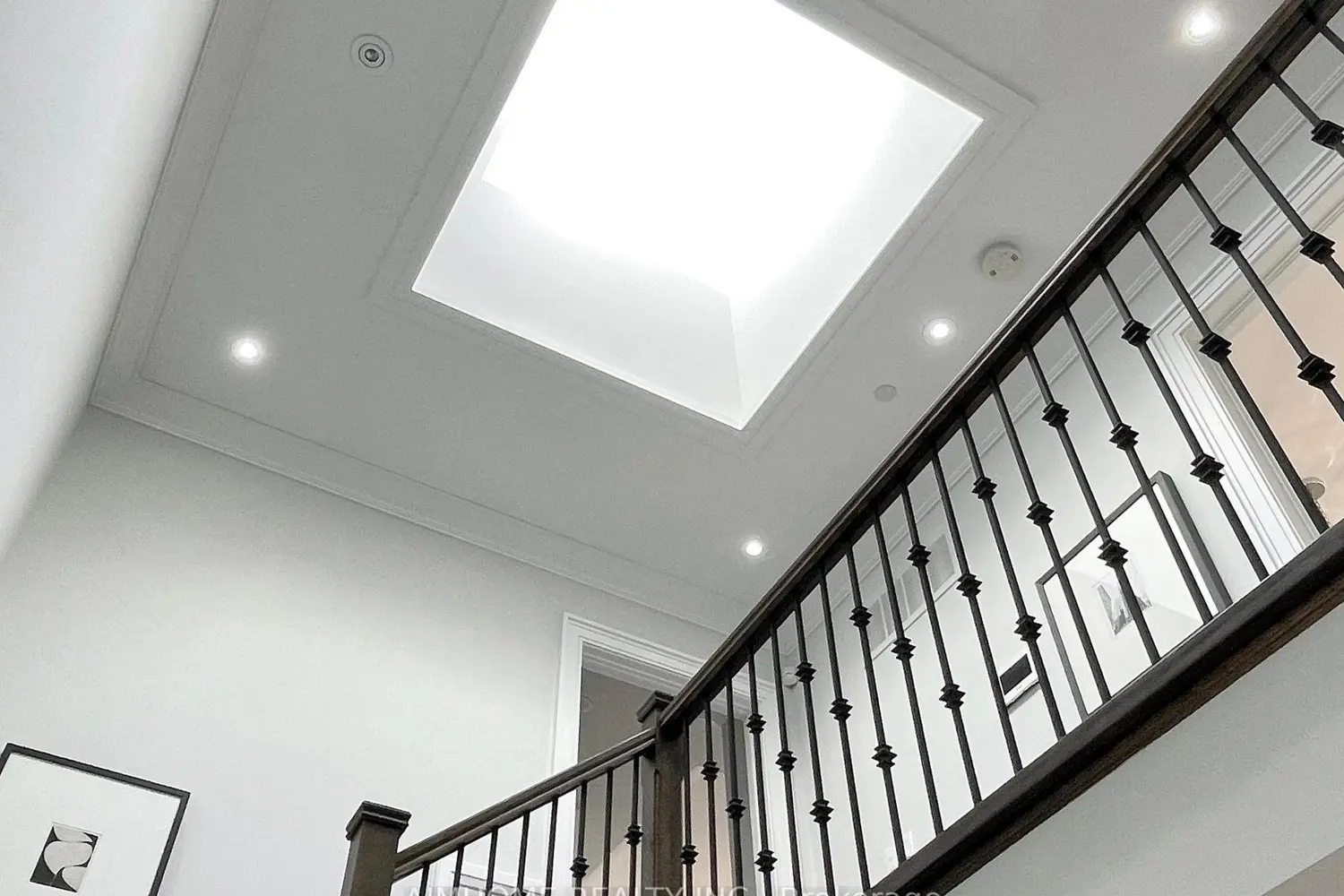 Additional image 9 of 143 Kingsdale Avenue