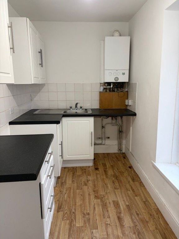 Additional image 3 of 2 bed flat to rentMain Street, Barry CF63