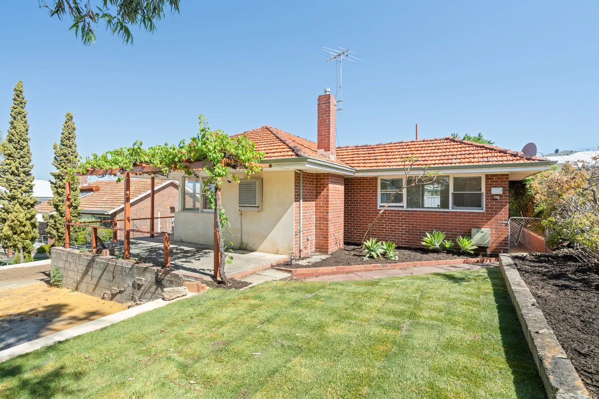 Additional image 39 of 32 Murray Way, Karrinyup WA 6018